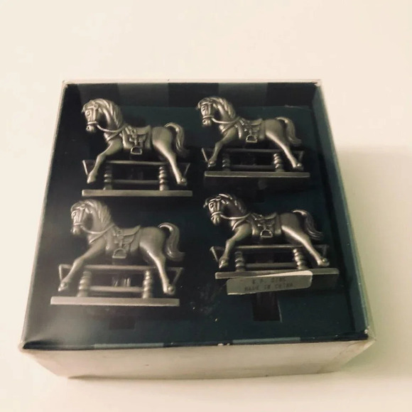 Bombay Company Antique Toy Horse Napkin Rings Box Set of 4 - Picture 15 of 16